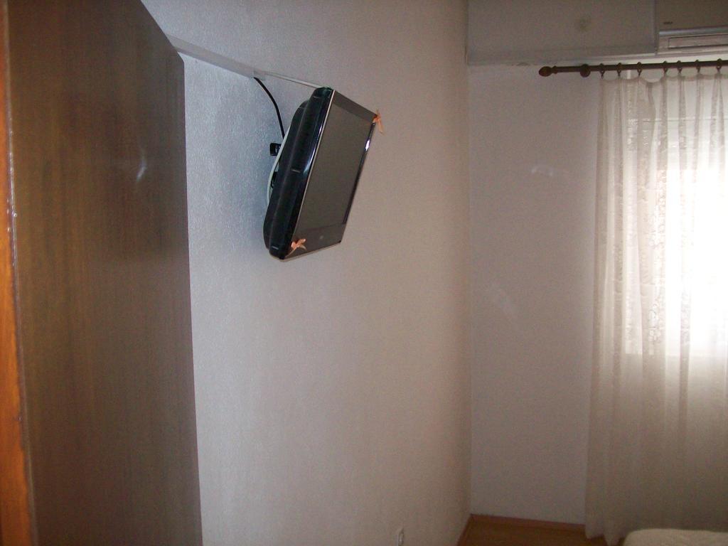 Apartments Dino Makarska Bagian luar foto